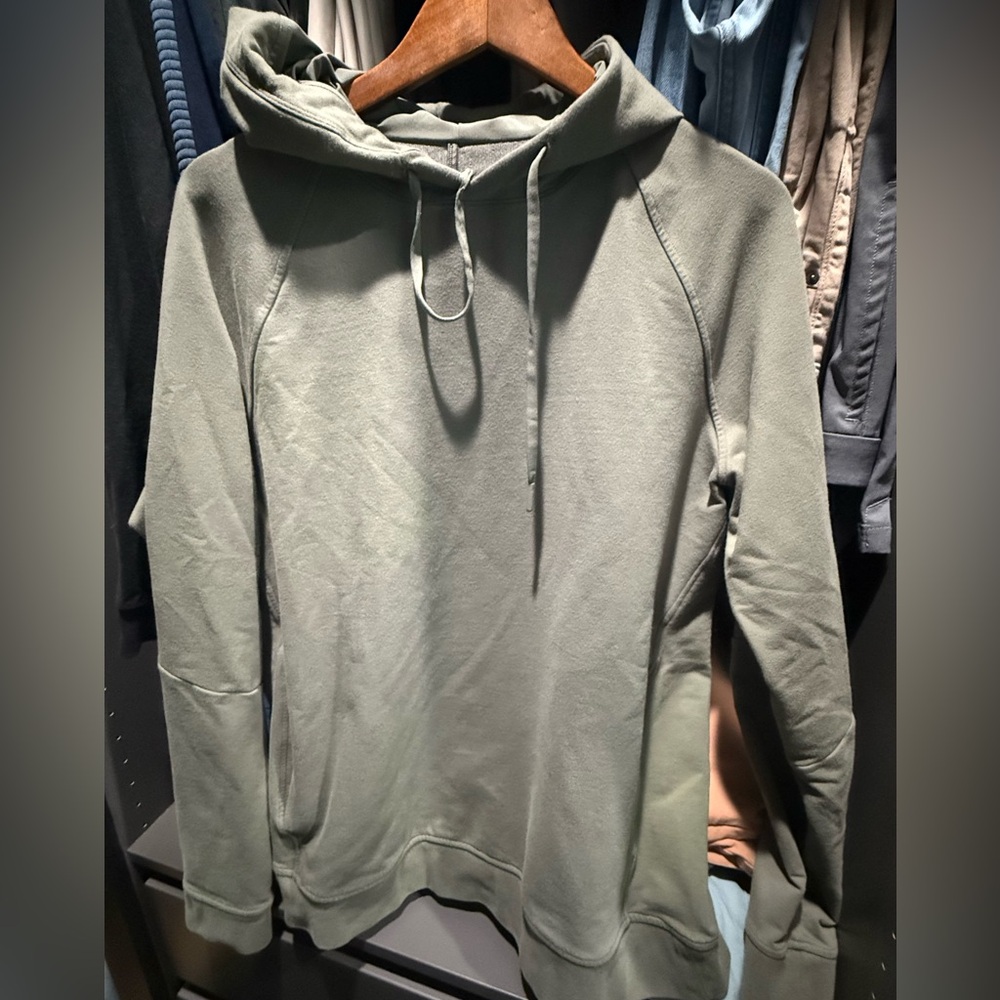 Lululemon City Sweat Pullover Hoodie in Grey Sage Large
